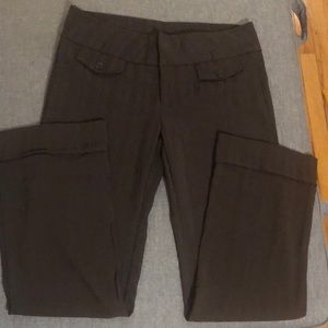 Wide leg dress trousers. Dark brown. Flat waist